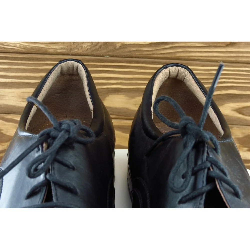 Dexter welcome shoe